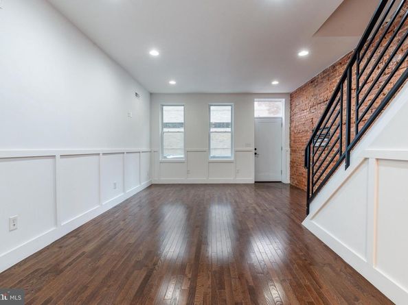 1928 S 15TH Street, Philadelphia PA 19145