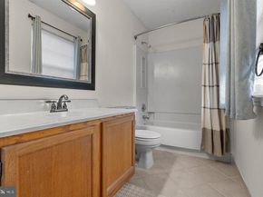 2226 Orchard Hill Circle, Warrington PA 18976