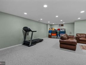 2226 Orchard Hill Circle, Warrington PA 18976