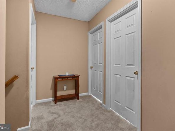 2226 Orchard Hill Circle, Warrington PA 18976