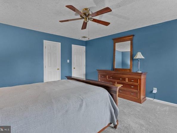 2226 Orchard Hill Circle, Warrington PA 18976