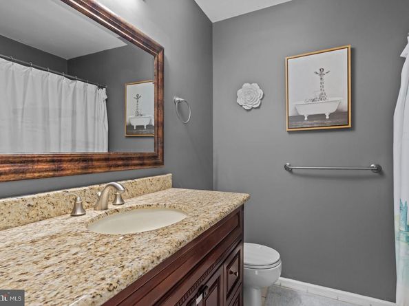 537 Ashton Circle, Feasterville Trevose PA 19053