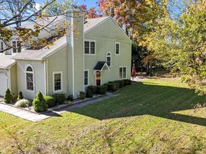 537 Ashton Circle, Feasterville Trevose PA 19053