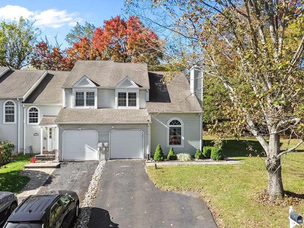 537 Ashton Circle, Feasterville Trevose PA 19053