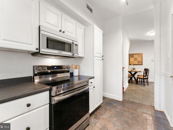 309 4TH Street NE, Washington DC 20002