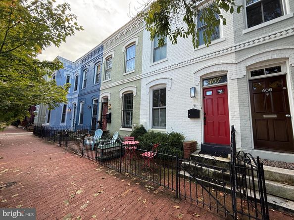 309 4TH Street NE, Washington DC 20002