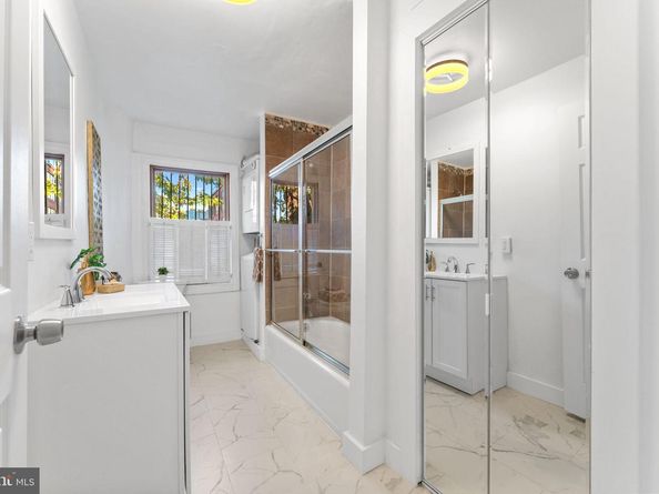 309 4TH Street NE, Washington DC 20002