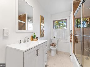 309 4TH Street NE, Washington DC 20002