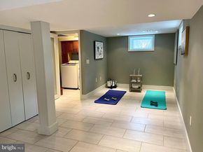 5 Custis Avenue E, Alexandria VA 22301