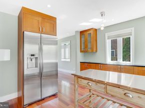 5 Custis Avenue E, Alexandria VA 22301