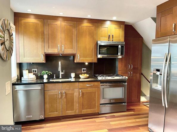 5 Custis Avenue E, Alexandria VA 22301