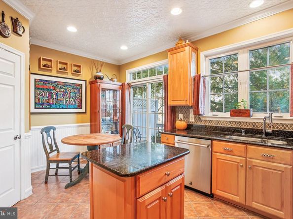 703 Capitol Square Place SW, Washington DC 20024