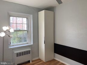 672 Franklin Place A, Philadelphia PA 19123