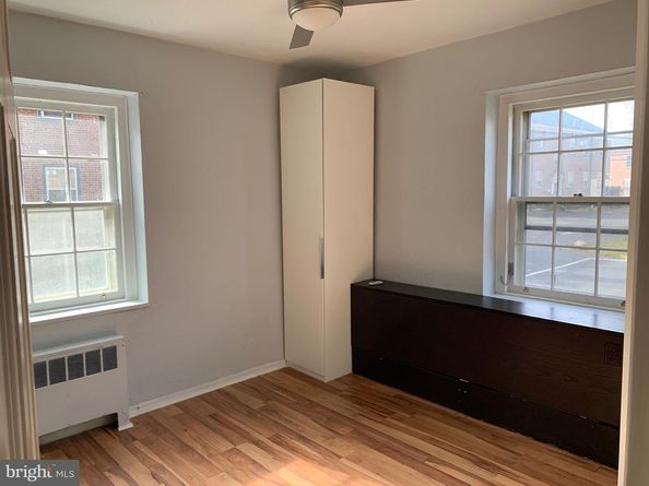 672 Franklin Place A, Philadelphia PA 19123