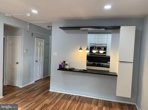 672 Franklin Place A, Philadelphia PA 19123