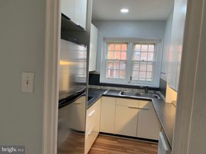 672 Franklin Place A, Philadelphia PA 19123