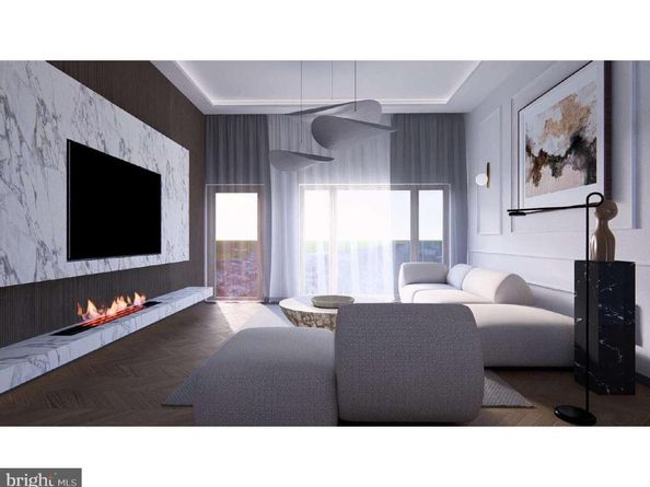 2425 Hartranft Street, Philadelphia PA 19145