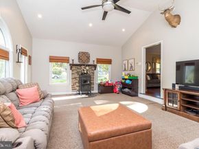 1877 Brook Lane, Jamison PA 18929