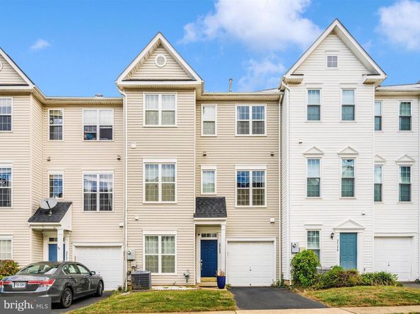 2522 Logan Wood Drive, Herndon VA 20171
