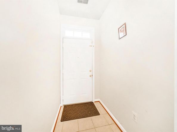 2522 Logan Wood Drive, Herndon VA 20171
