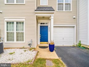 2522 Logan Wood Drive, Herndon VA 20171