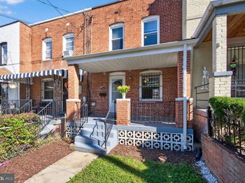 1506 Howard Road SE