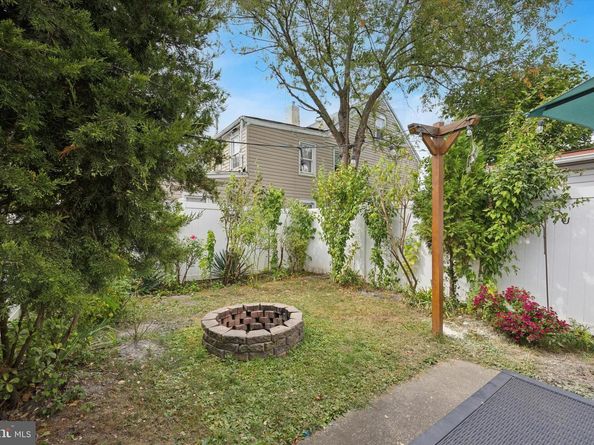 348 Jefferson Avenue, Bristol PA 19007