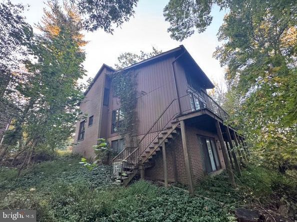 8617 Carlynn Drive, Bethesda MD 20817