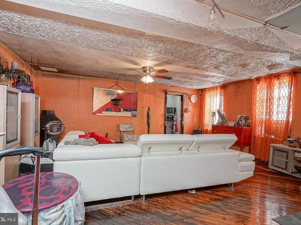 2416 E Sergeant Street, Philadelphia PA 19125