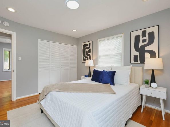1107 Desale Street SW, Vienna VA 22180