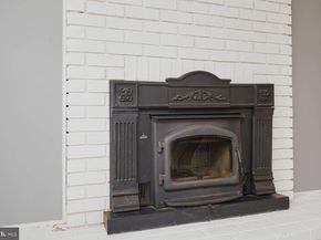 1107 Desale Street SW, Vienna VA 22180