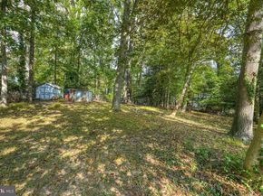 1107 Desale Street SW, Vienna VA 22180