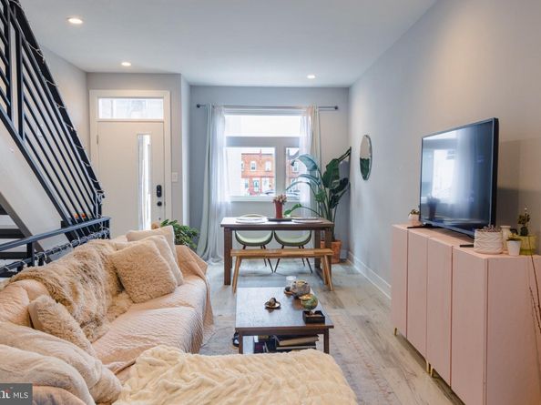 1517 N Marston Street, Philadelphia PA 19121