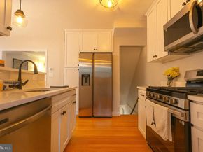 11 E Linden Street, Alexandria VA 22301