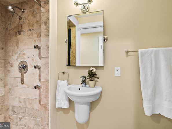 3762 Benton Street NW, Washington DC 20007