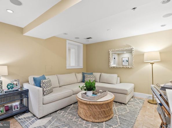 3762 Benton Street NW, Washington DC 20007