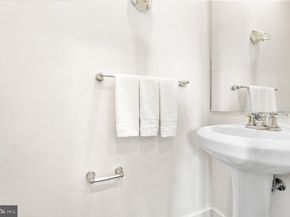 3312 9TH NE, Washington DC 20017