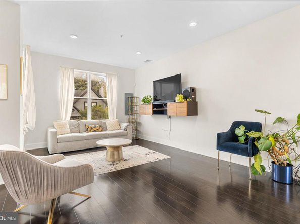 3312 9TH NE, Washington DC 20017