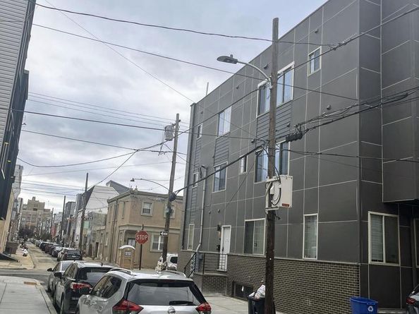 436 Hoffman Street, Philadelphia PA 19148