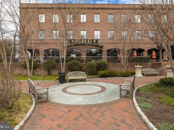 4201 Cathedral Avenue NW 724E, Washington DC 20016