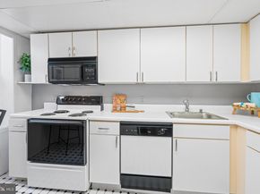 1341 East Capitol Street SE 302, Washington DC 20003