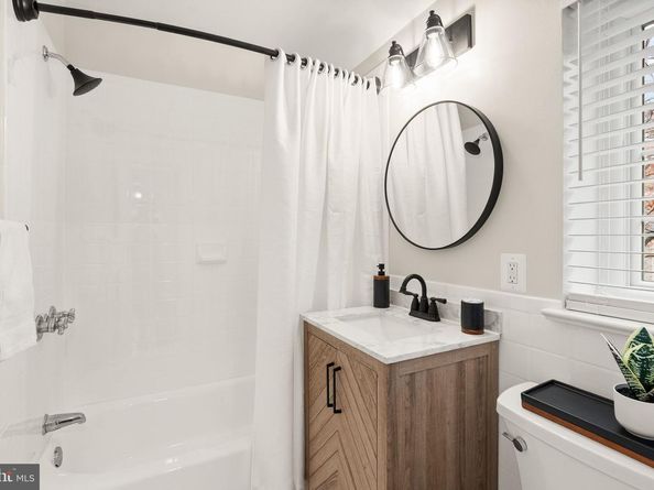 217 N Emerson Street, Arlington VA 22203