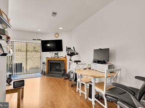 406 15TH Street SE, Washington DC 20003