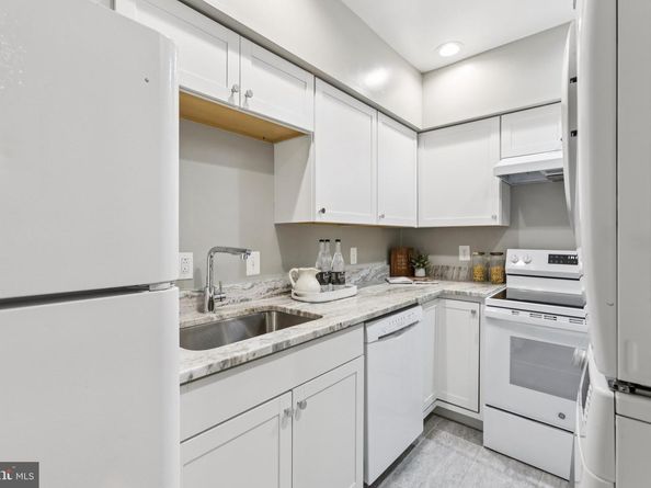 406 15TH Street SE, Washington DC 20003