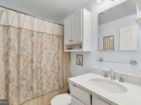 1701 16TH Street NW 422, Washington DC 20009
