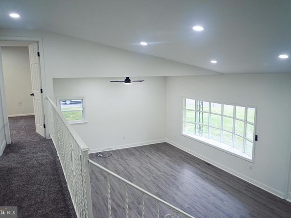 114 Nursery Avenue, Levittown PA 19057