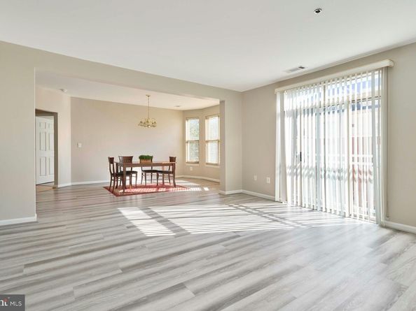 1851 Stratford Park Place 212, Reston VA 20190