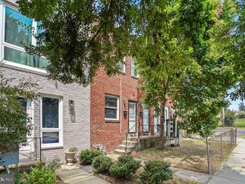 1280 16TH Street NE
