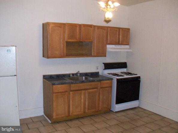 2947 N 9TH Street, Philadelphia PA 19133