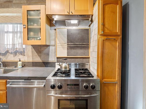 2515 17TH Street NE, Washington DC 20018